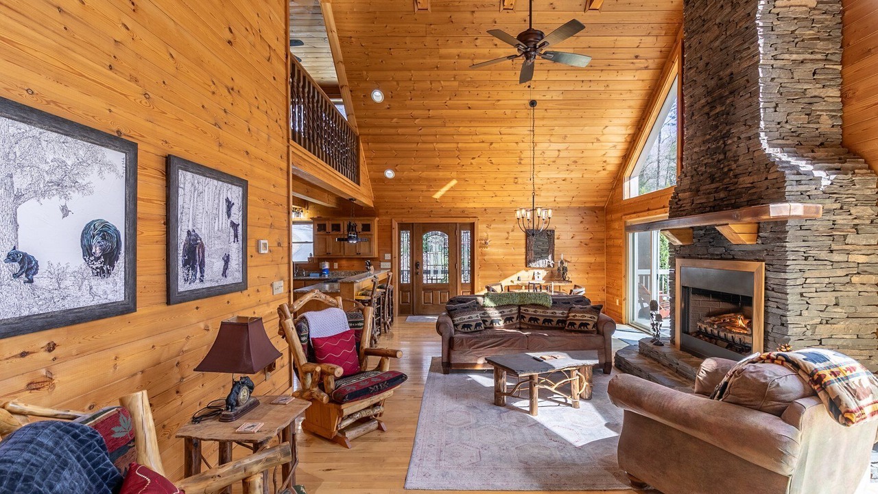Photo of Livingroom in Fleetwood