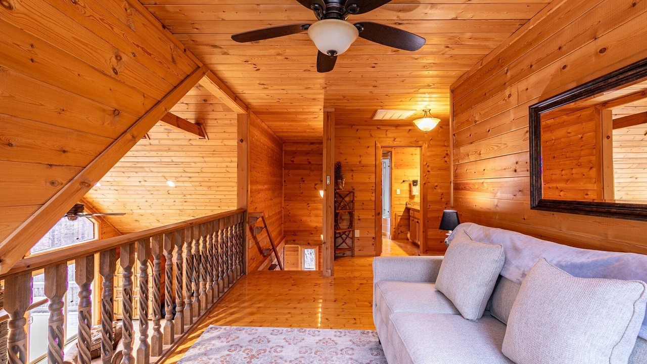 Photo of Livingroom in Fleetwood