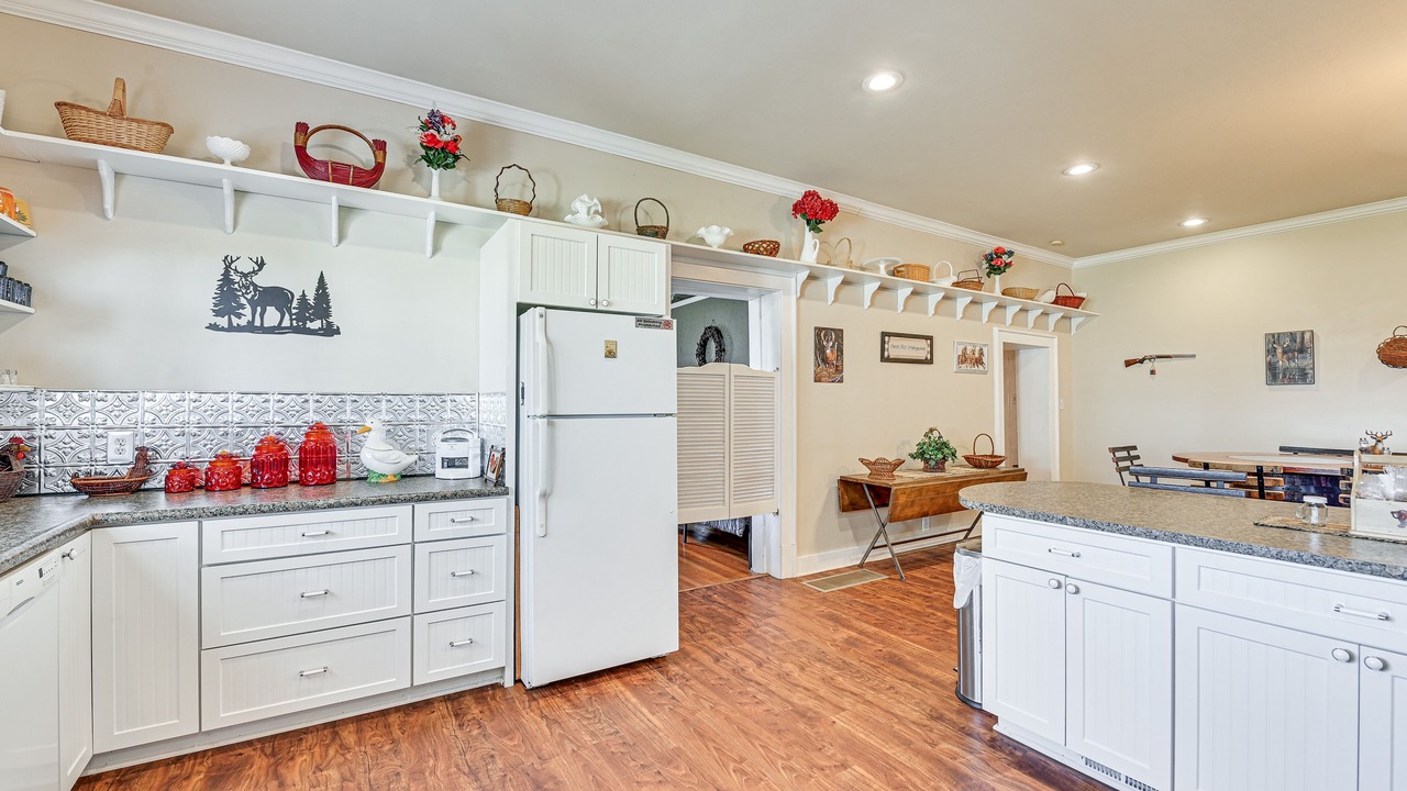 Photo of Kitchen in Elizaville