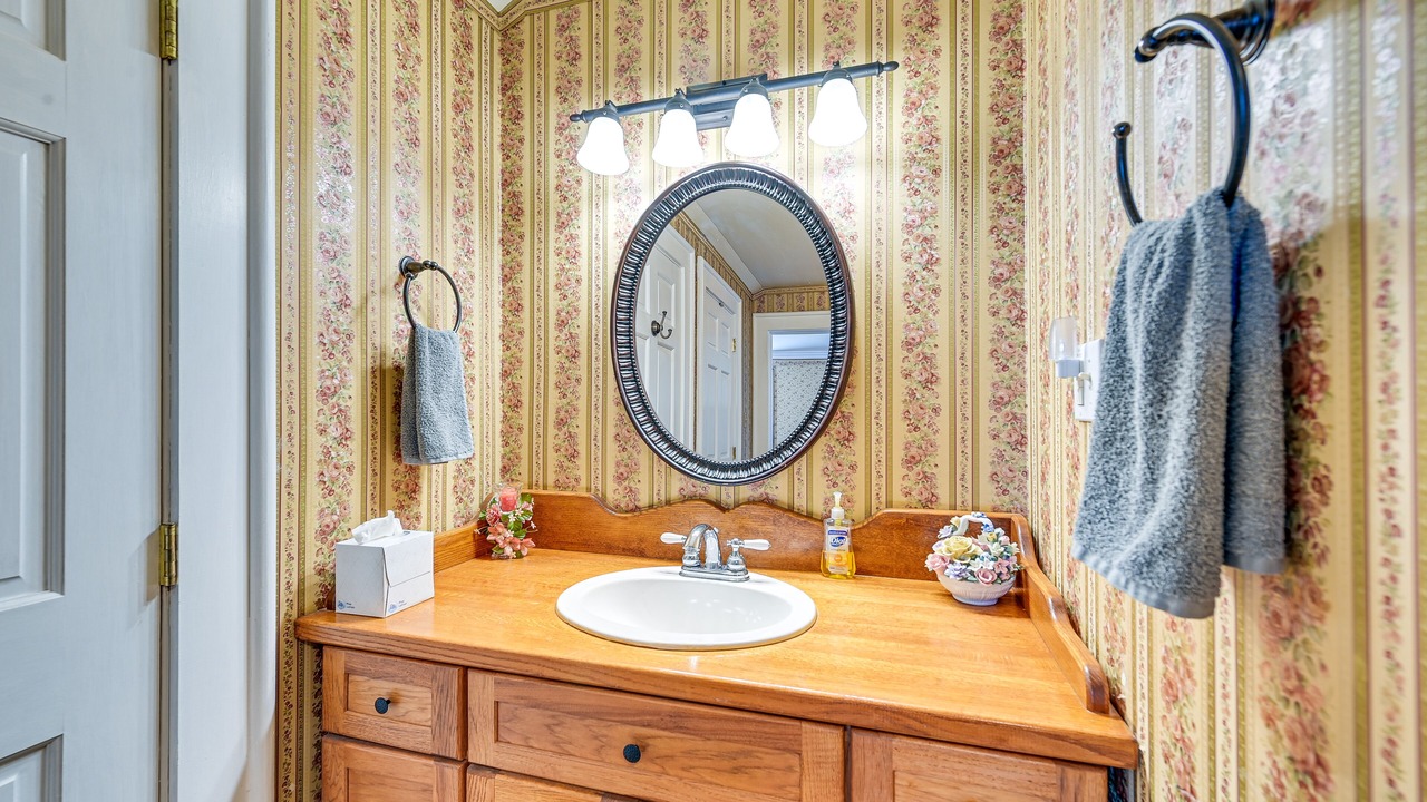 Photo of Bathroom in Elizaville