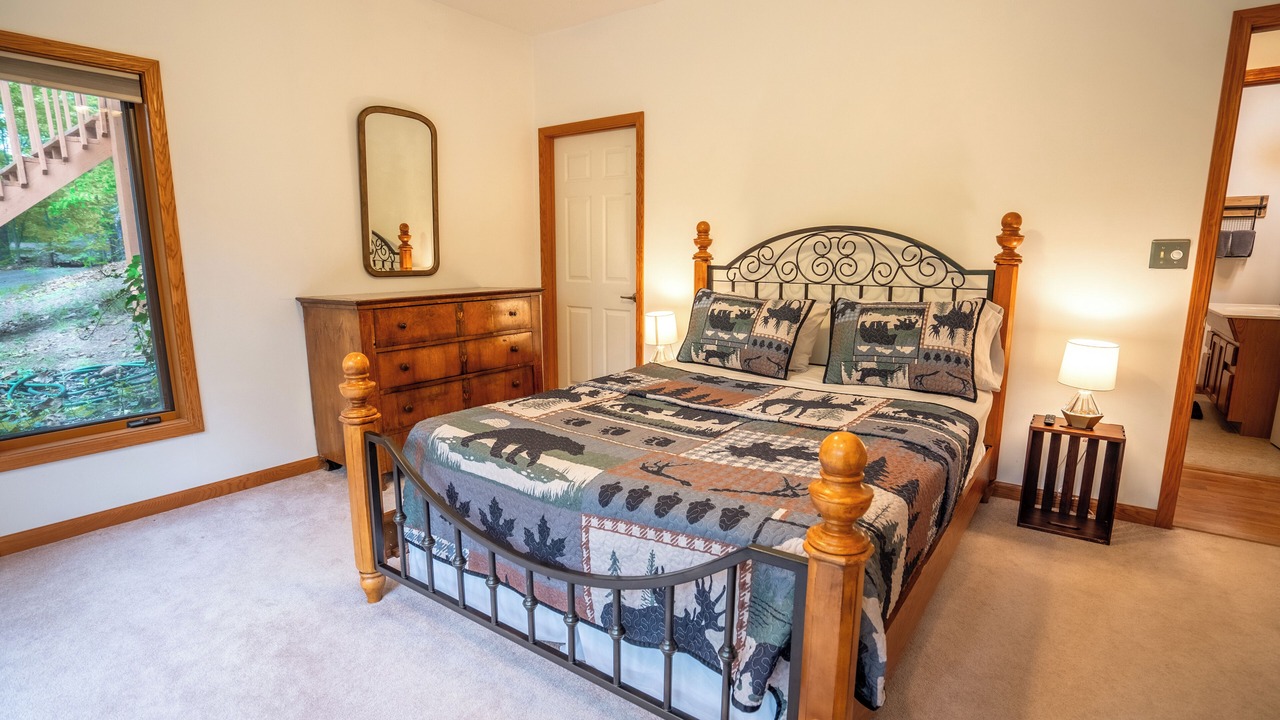 Photo of Bedroom in Berkeley Springs