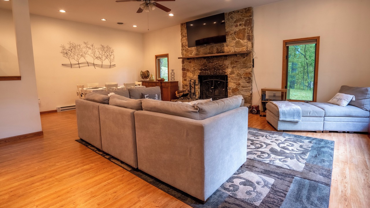 Photo of Livingroom in Berkeley Springs