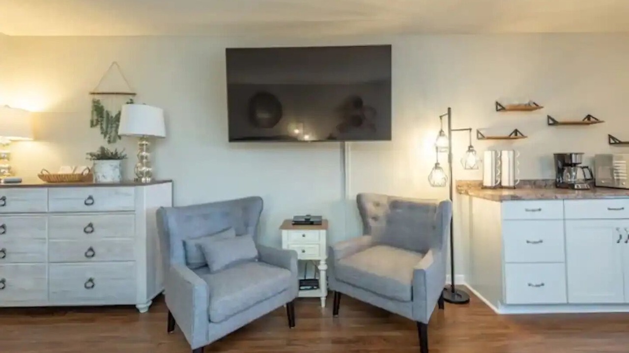 Photo of Livingroom in Lake Lure