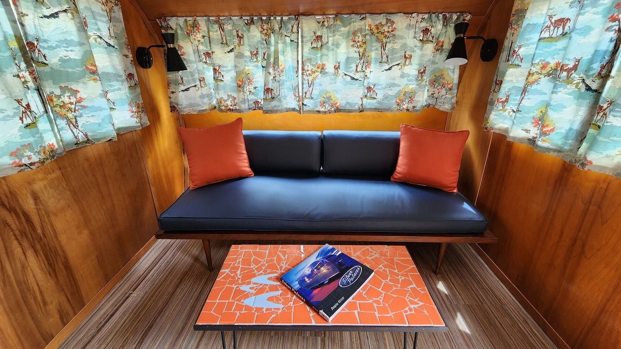 Photo of Livingroom in Mill Spring