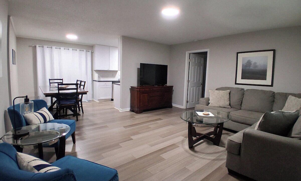 Photo of Livingroom in Statesville