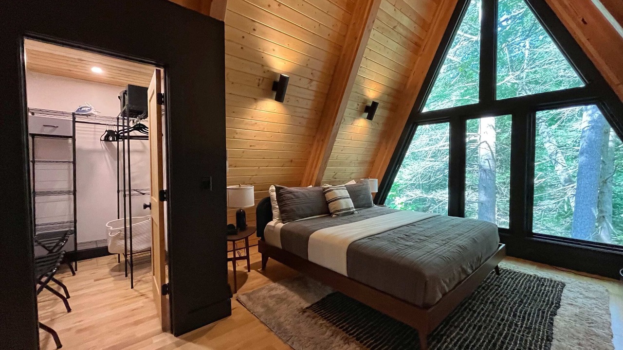 Photo of Bedroom in Rogers