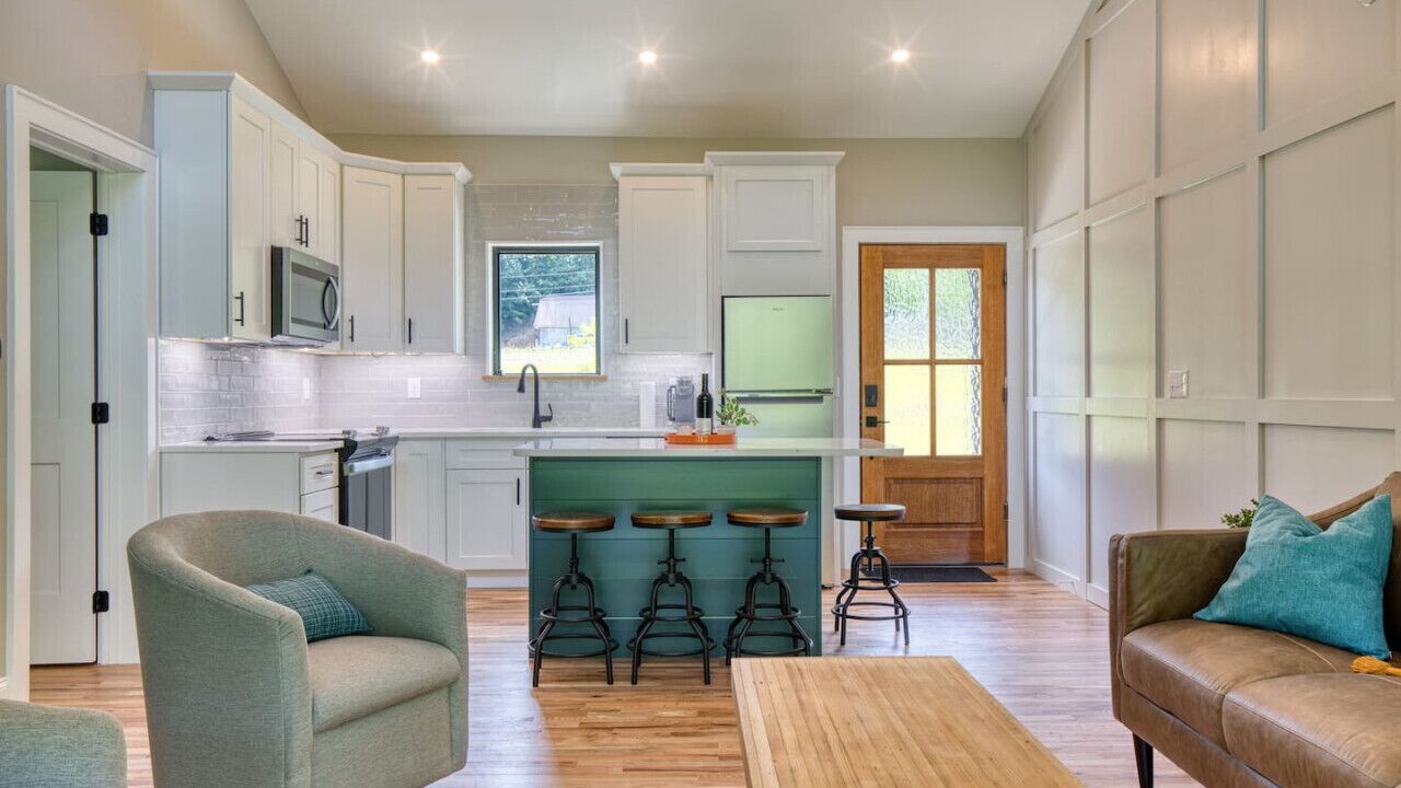 Photo of Livingroom in Johnson City