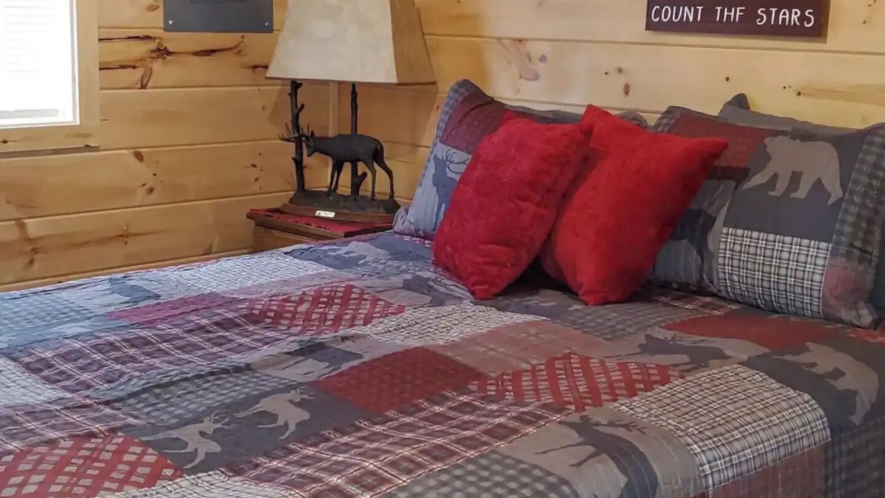 Photo of Bedroom in Smith