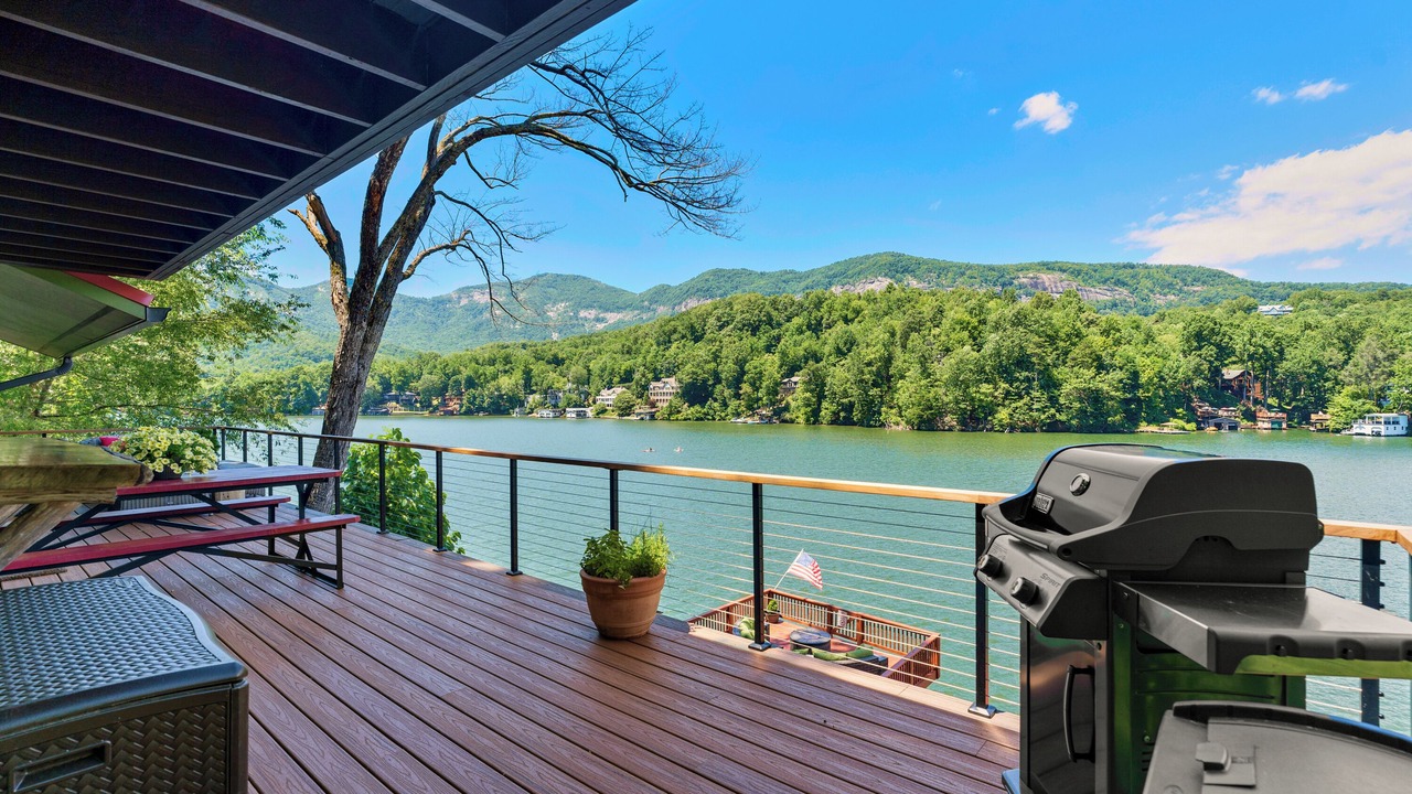 Photo of Outdoor in Lake Lure