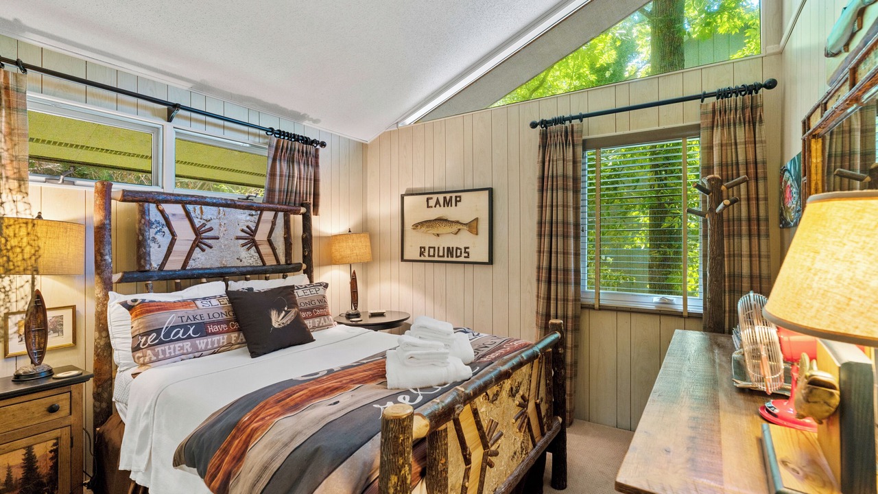 Photo of Bedroom in Lake Lure