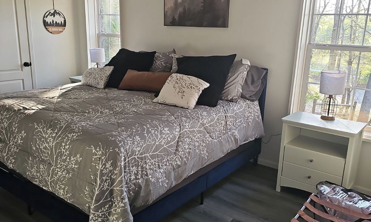 Photo of Bedroom in Rutherfordton