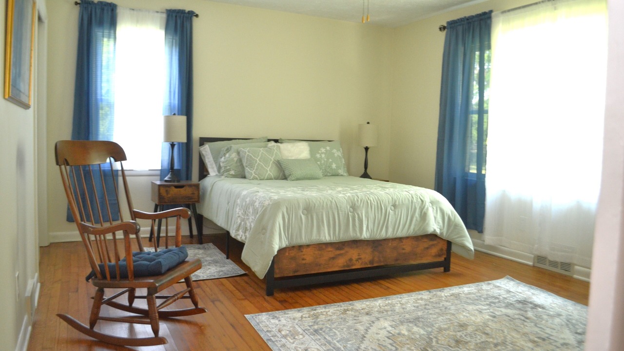 Photo of Bedroom in Lexington