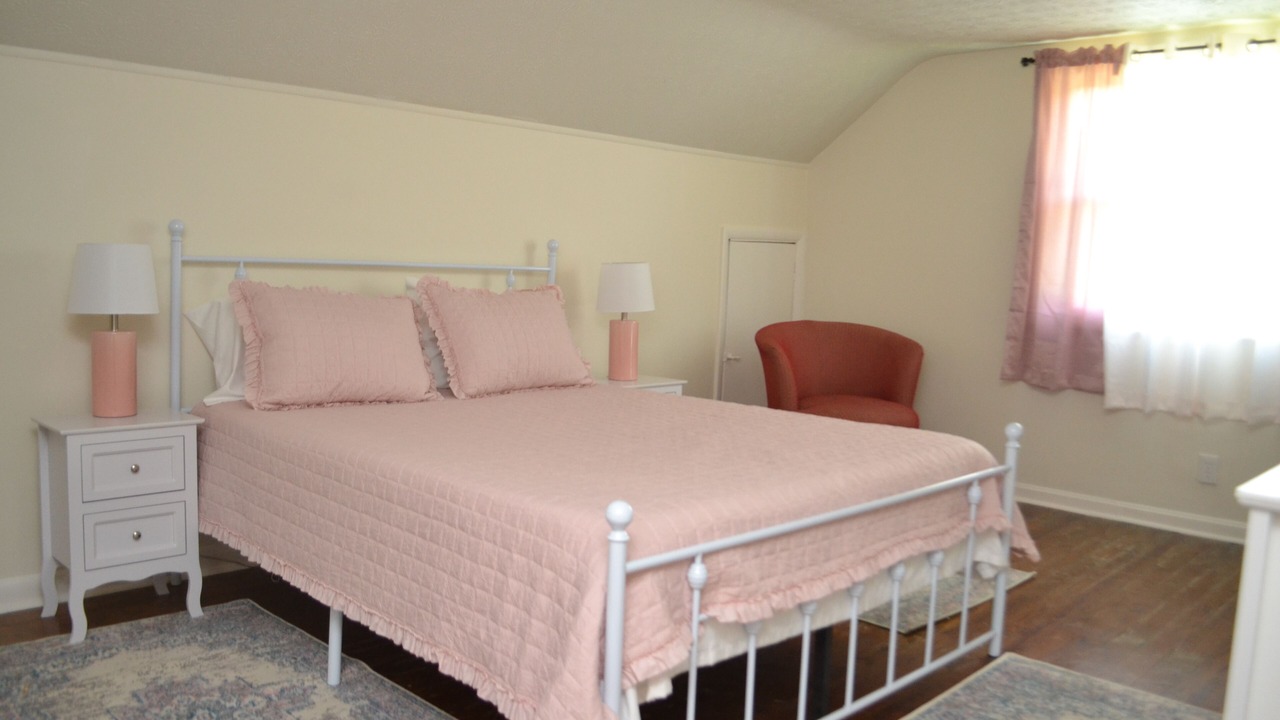 Photo of Bedroom in Lexington