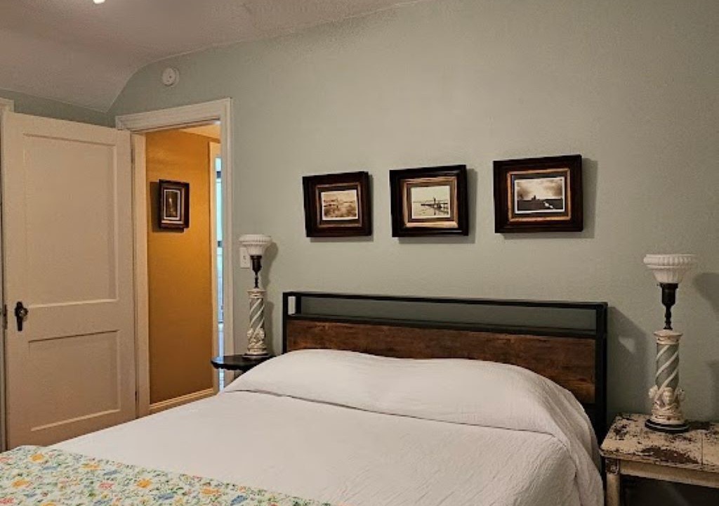 Photo of Bedroom in Morehead