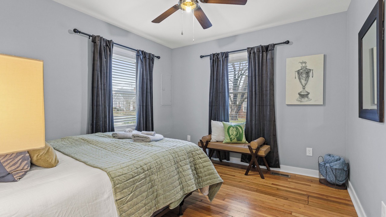 Photo of Bedroom in Northside District