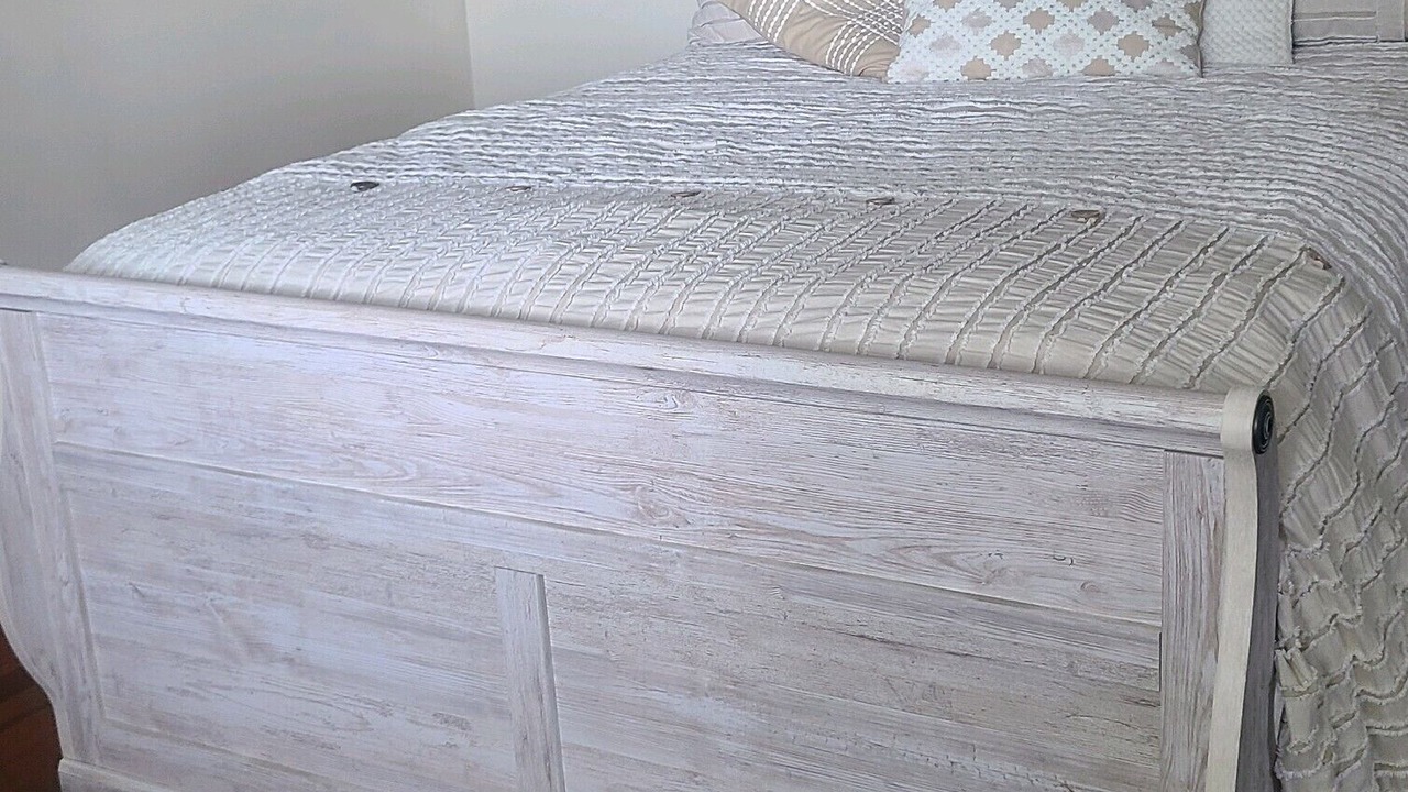 Photo of Bedroom in Dry Ridge