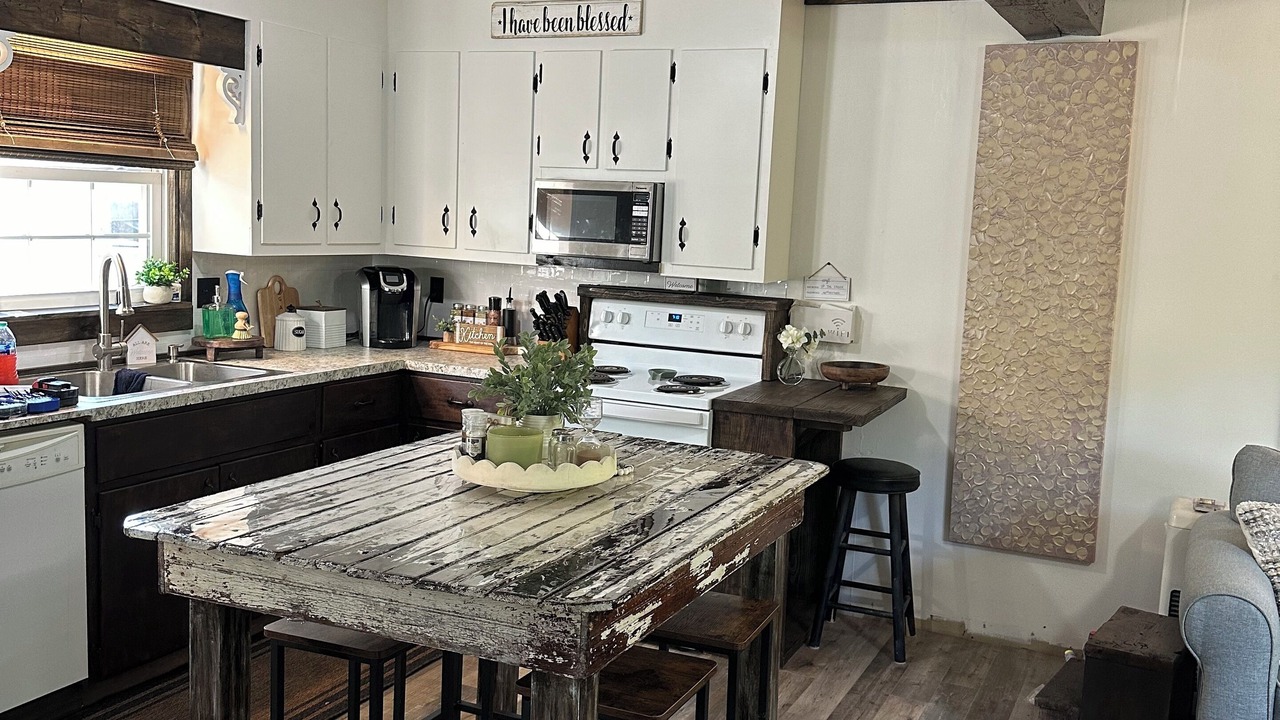 Photo of Kitchen in Laurel Springs