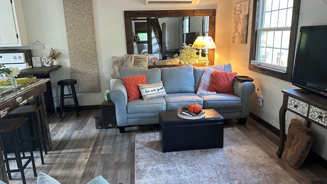 Photo of Livingroom in Laurel Springs