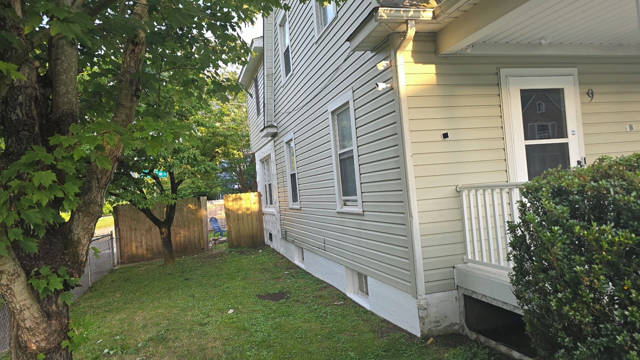 Photo of Outdoor in Charlton Heights