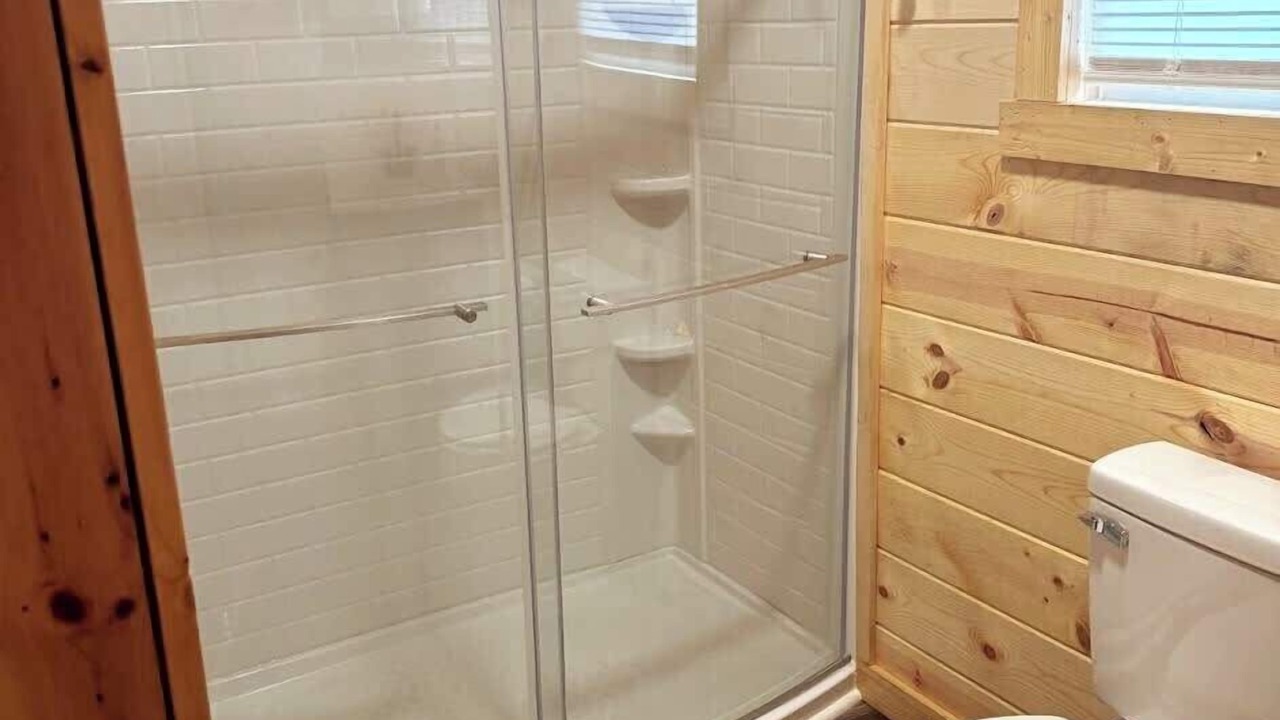 Photo of Bathroom in Campton