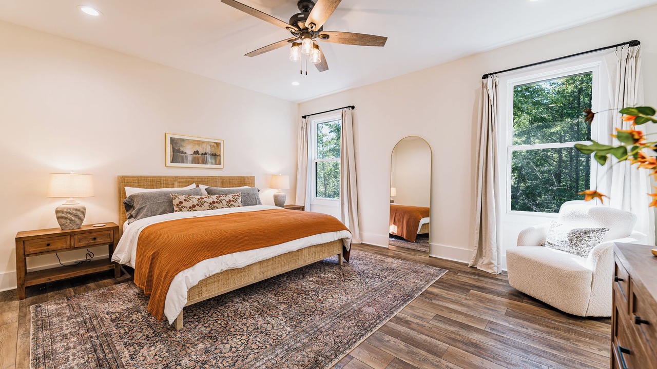 Photo of Bedroom in Lake Lure