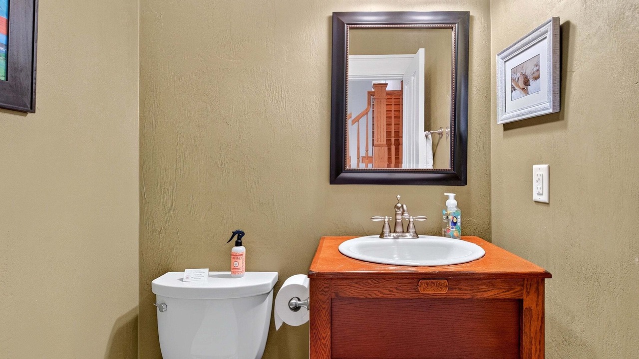 Photo of Bathroom in Laurel Ridge