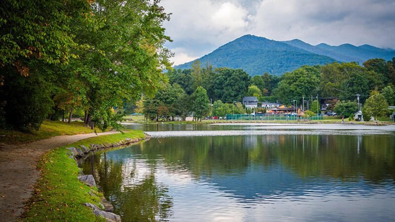 Photo of Outdoor in Black Mountain