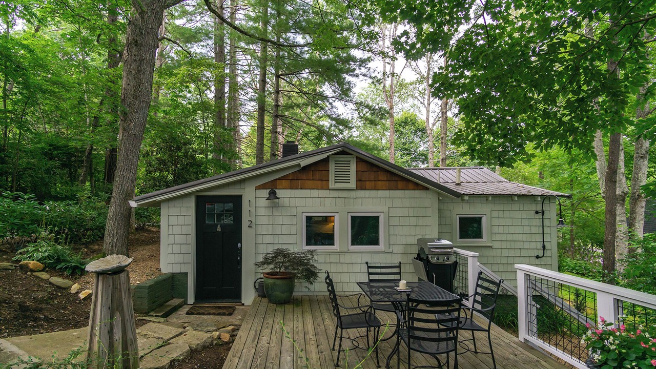 Photo of Outdoor in Black Mountain