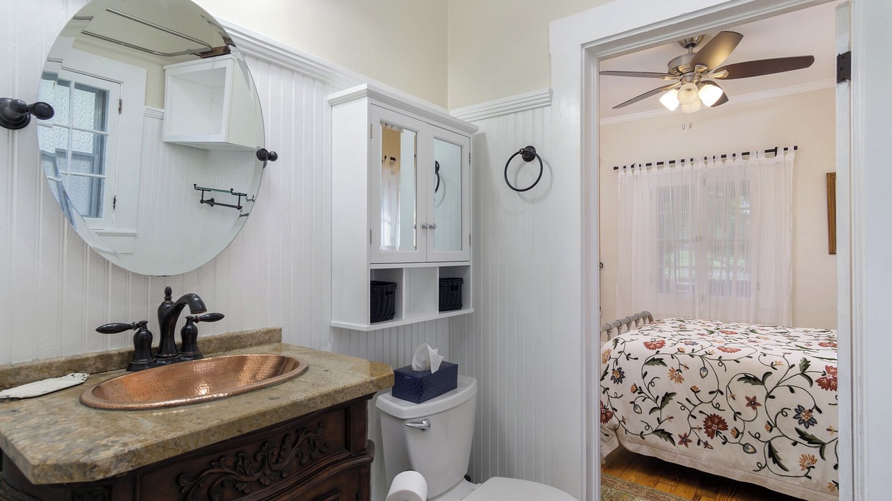 Photo of Bathroom in Black Mountain