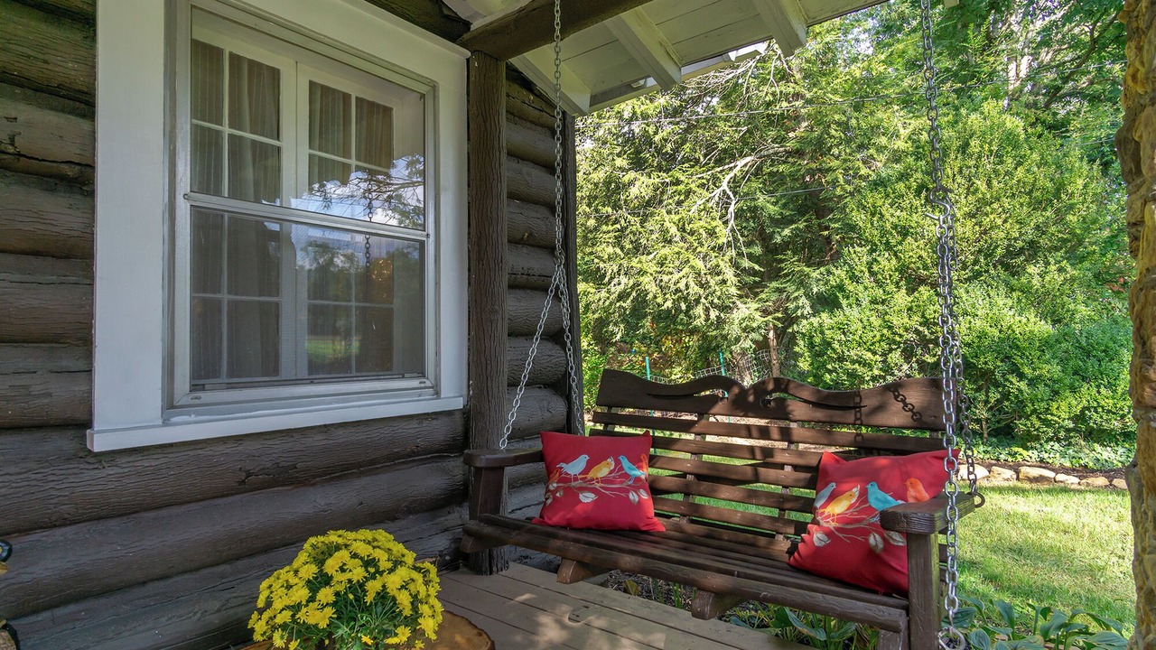 Photo of Outdoor in Black Mountain