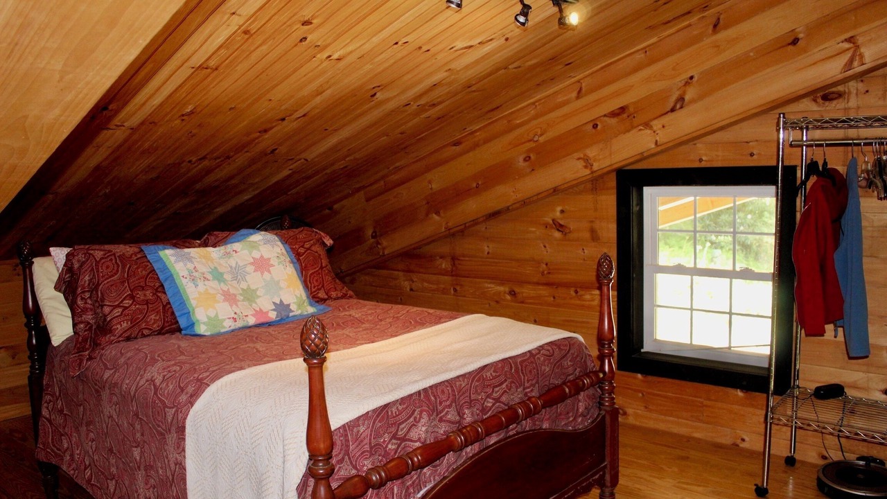 Photo of Bedroom in Yadkin Valley