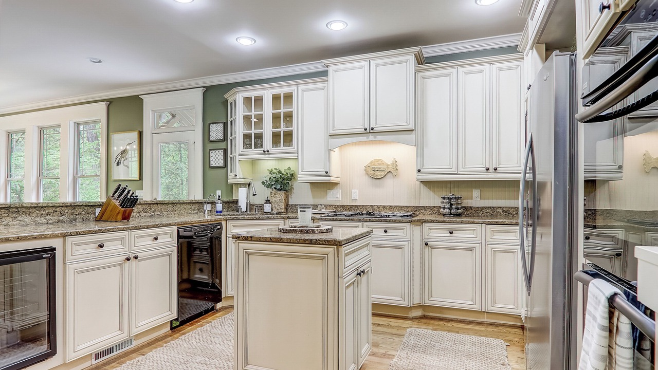Photo of Kitchen in Lake Lure