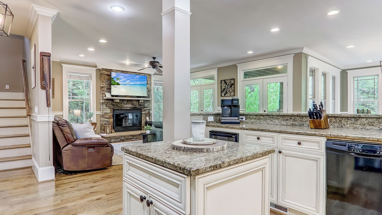 Photo of Kitchen in Lake Lure