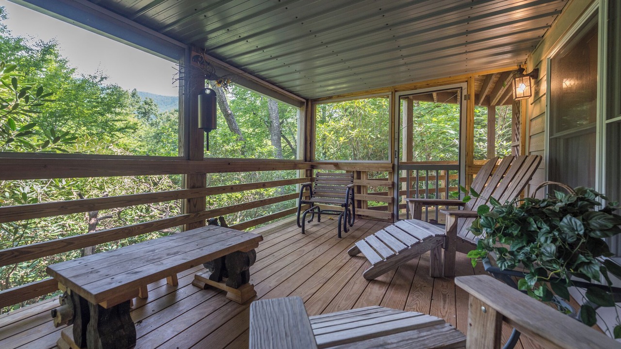 Photo of Patio Balcony in Black Mountain