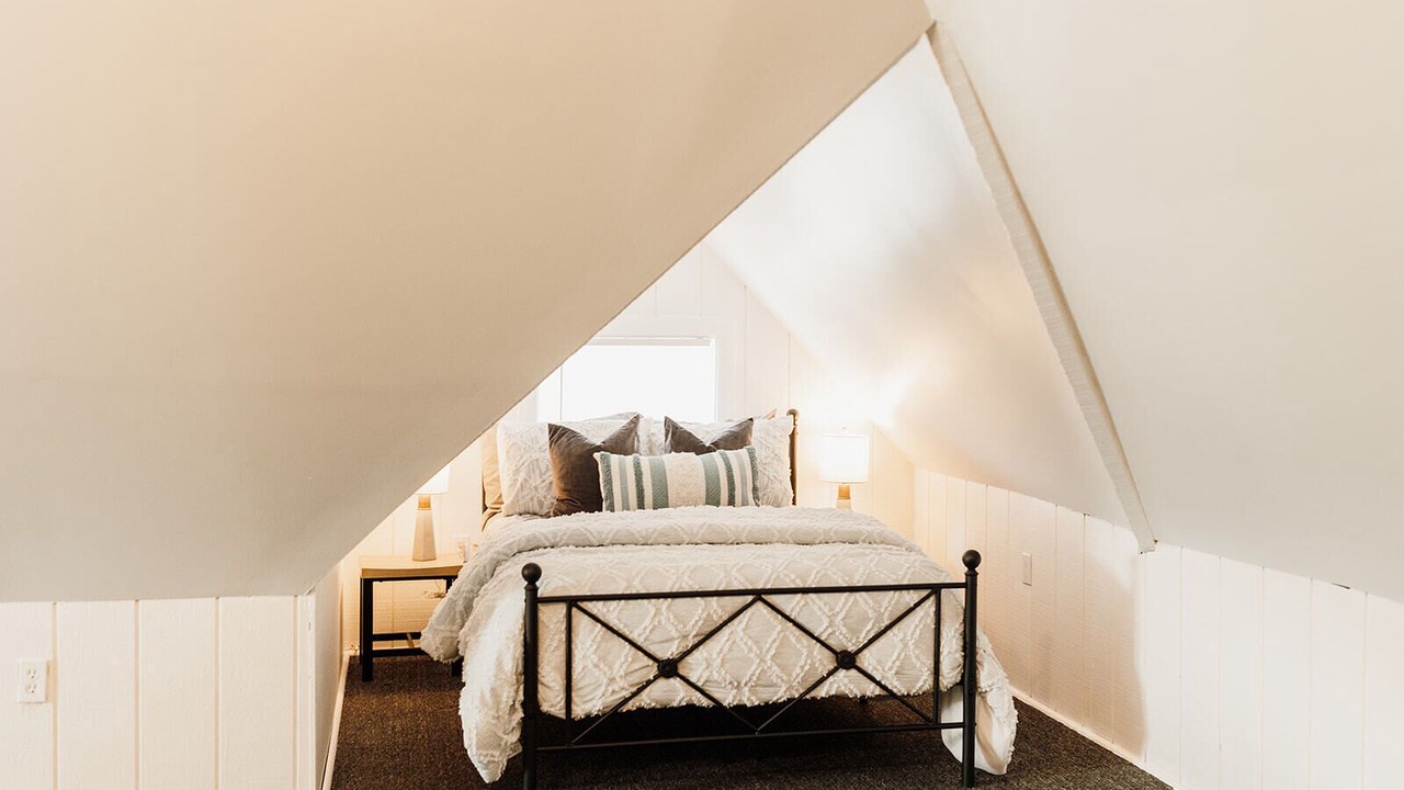 Photo of Bedroom in Bell Court