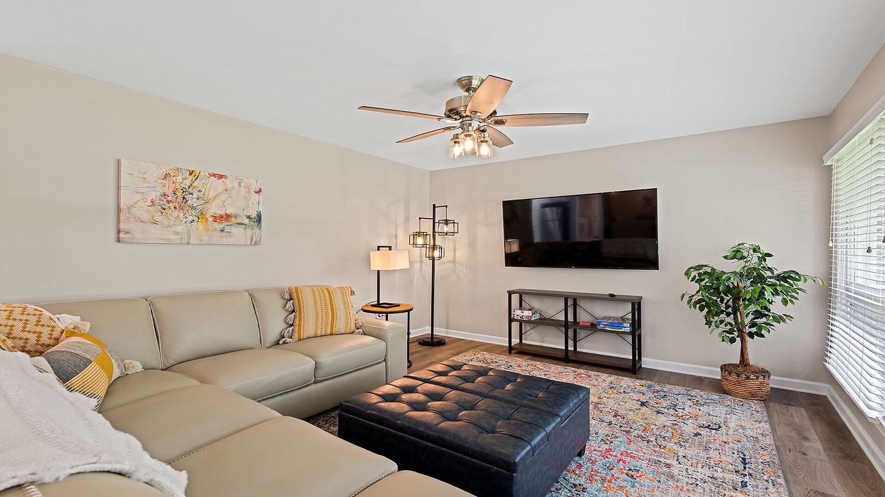 Photo of Livingroom in Clyde