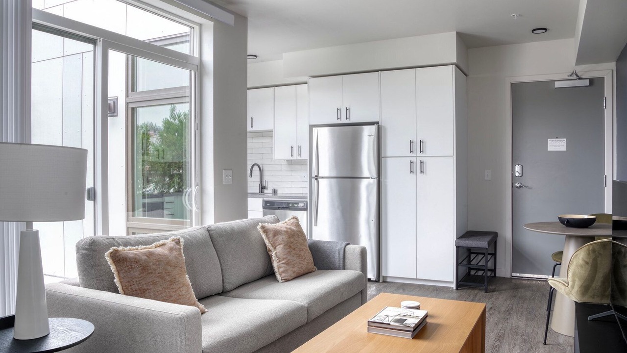 Photo of Livingroom in Lower Queen Anne