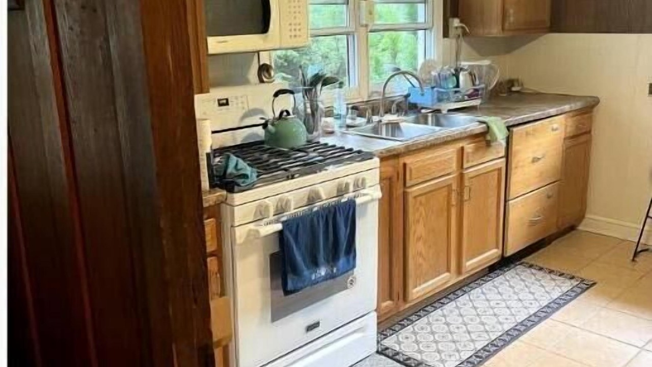 Photo of Kitchen in Hendersonville