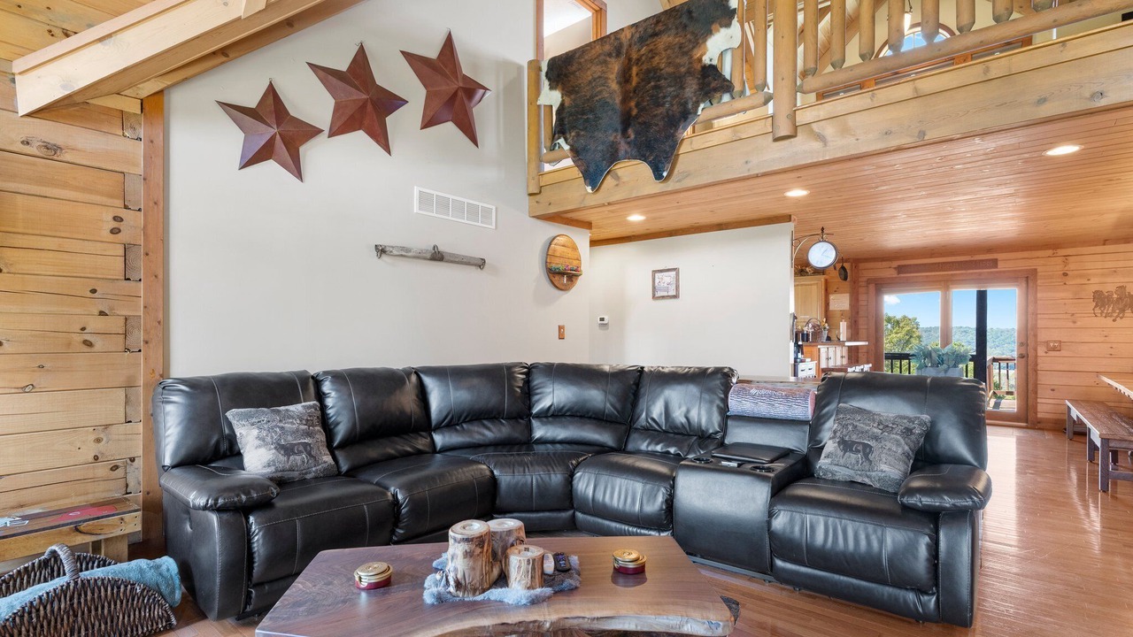 Photo of Livingroom in Perry Park