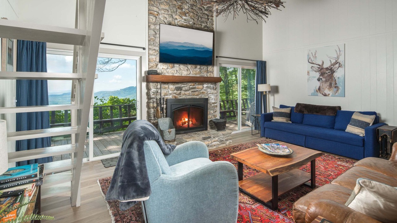 Photo of Livingroom in Boone
