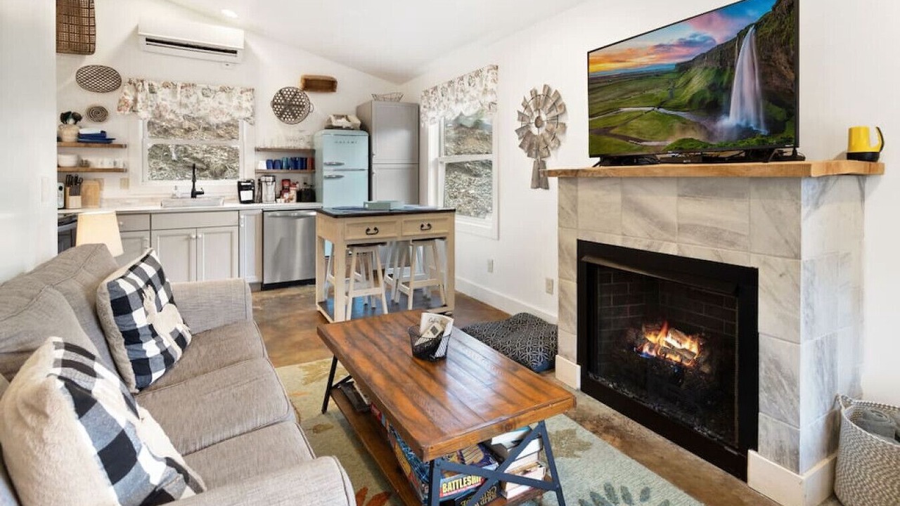 Photo of Livingroom in Blowing Rock