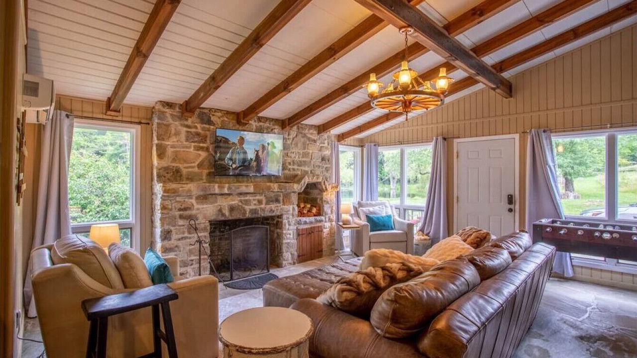 Photo of Bedroom in Blowing Rock