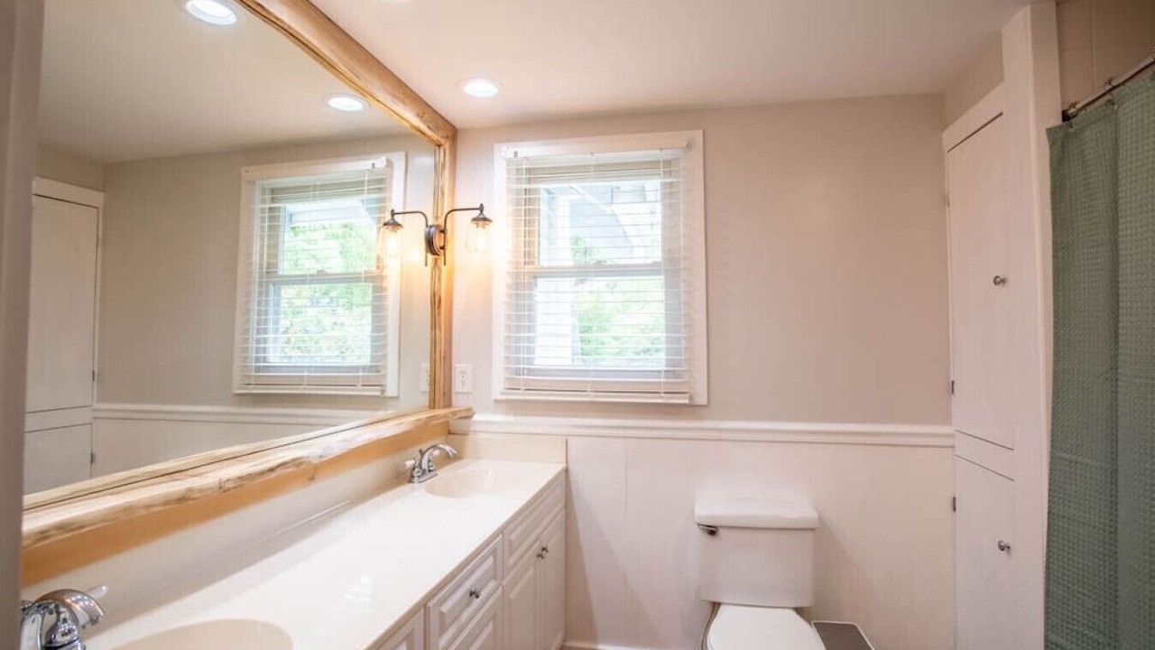 Photo of Bathroom in Blowing Rock