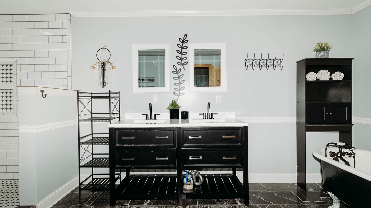 Photo of Bathroom in Denniston