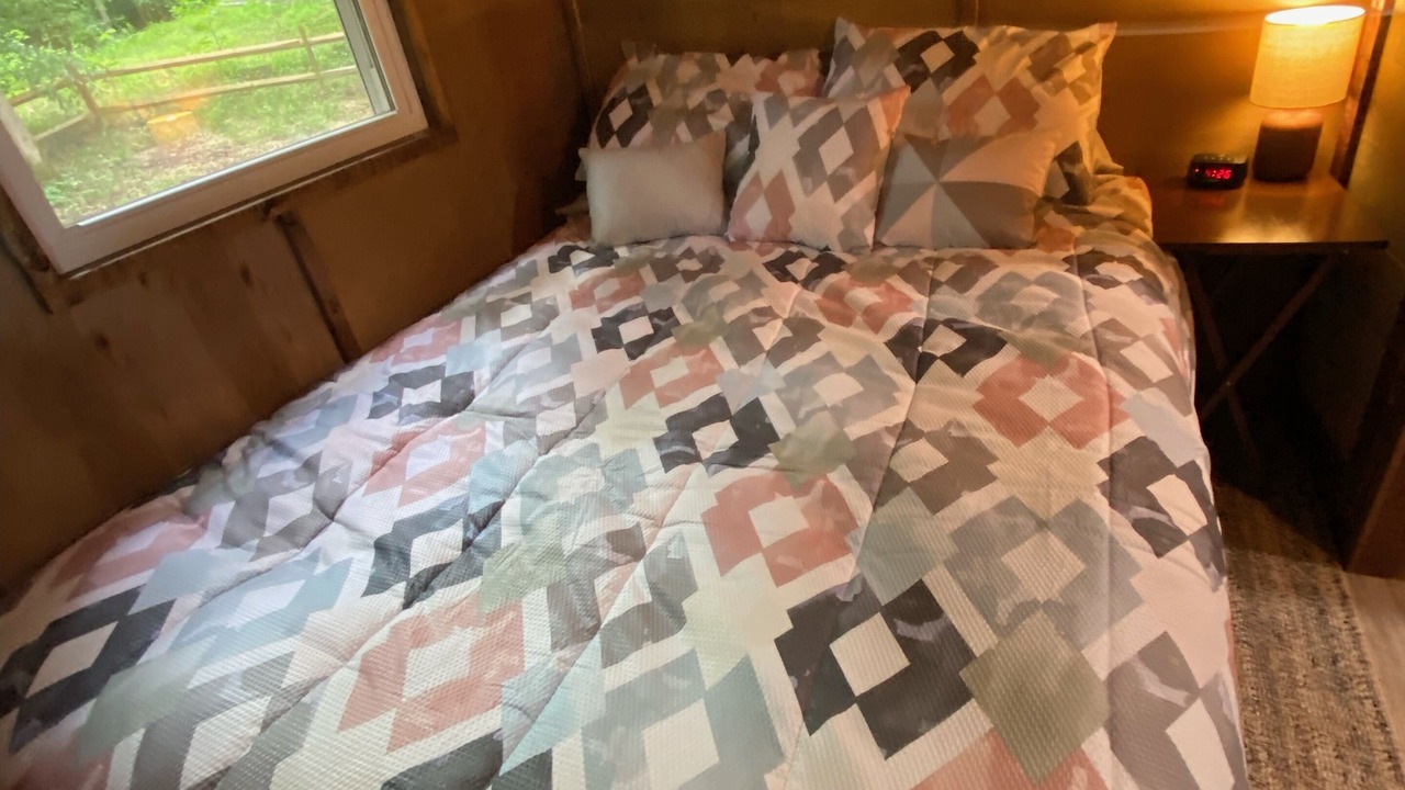 Photo of Bedroom in Rutherfordton