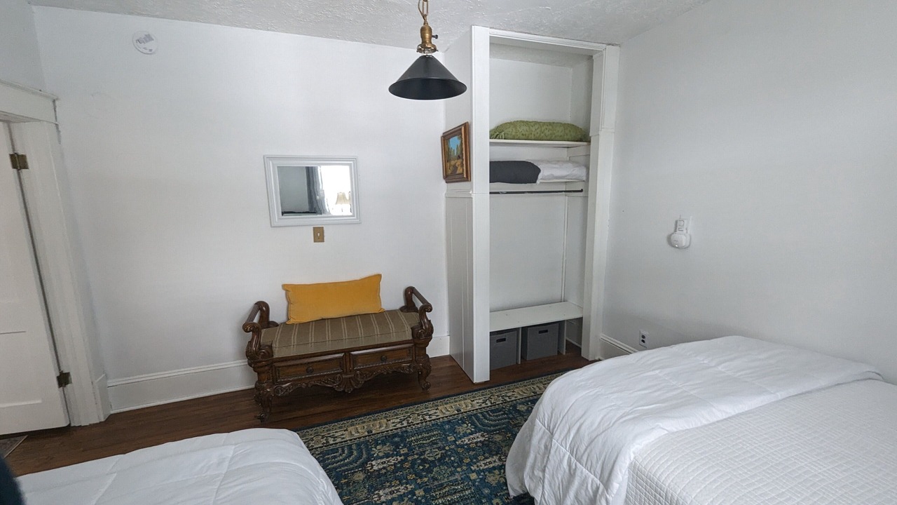 Photo of Bedroom in Newland