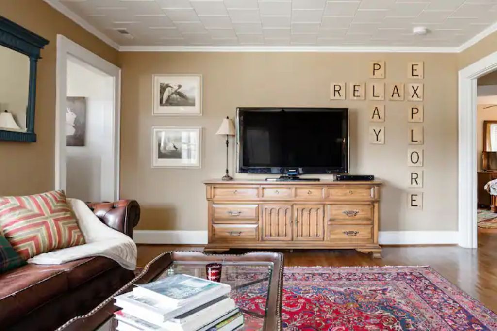 Photo of Livingroom in Rutherfordton