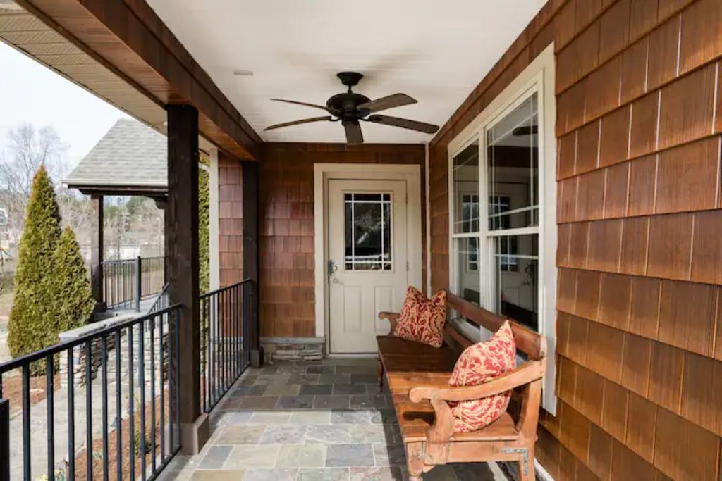 Photo of Patio Balcony in Rutherfordton