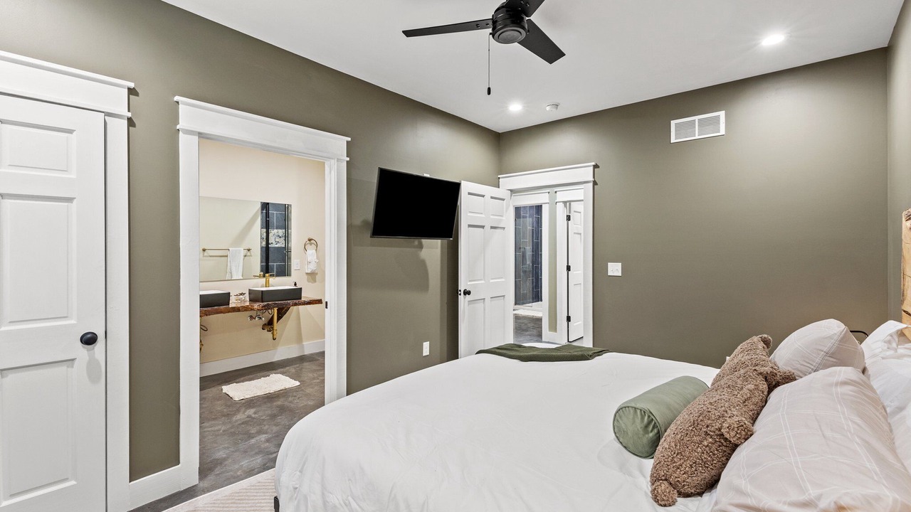 Photo of Bedroom in Stanton