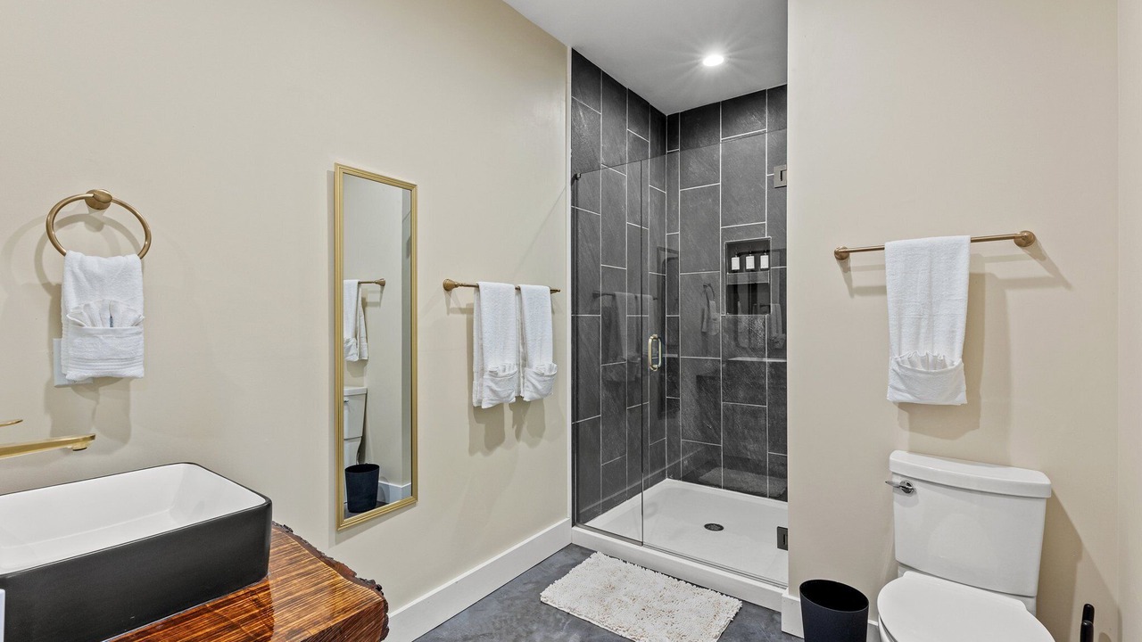 Photo of Bathroom in Stanton